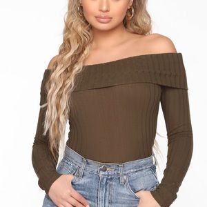 Leave It Be Off Shoulder Top - Olive medium